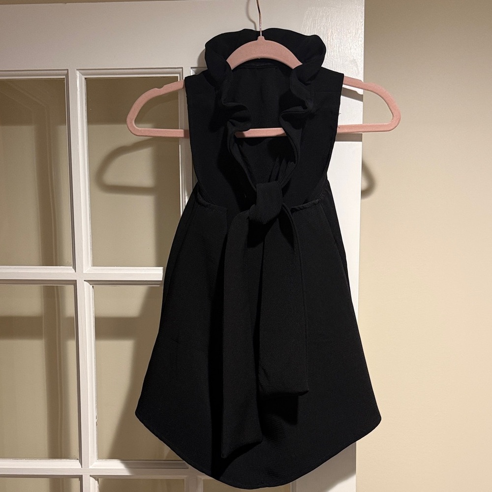 Pomander Place Black Sleeveless Ruffle Blouse